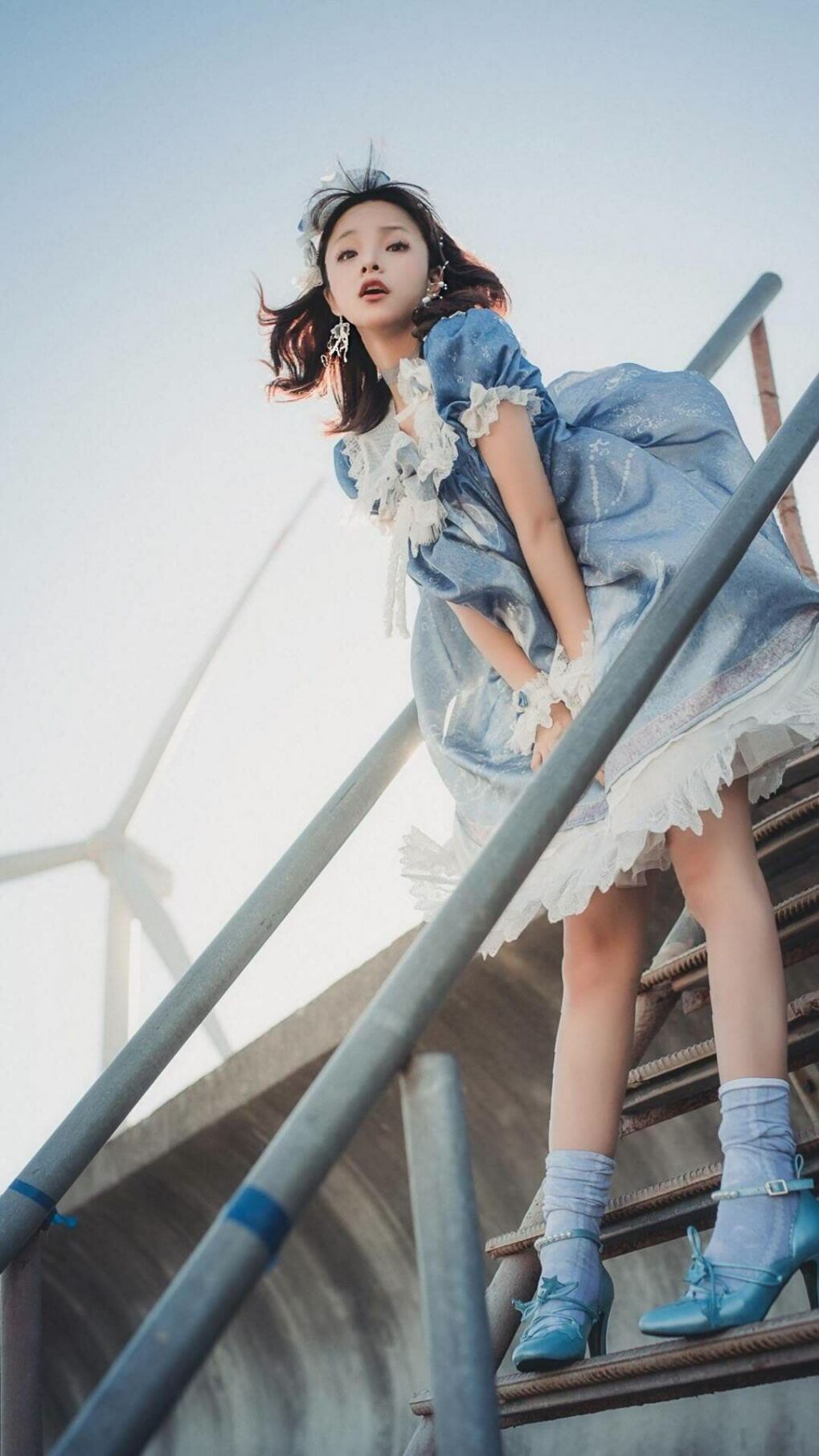 “校园足球选拔赛火热开启,挖掘青少年潜力”,校园足球学校足球赛