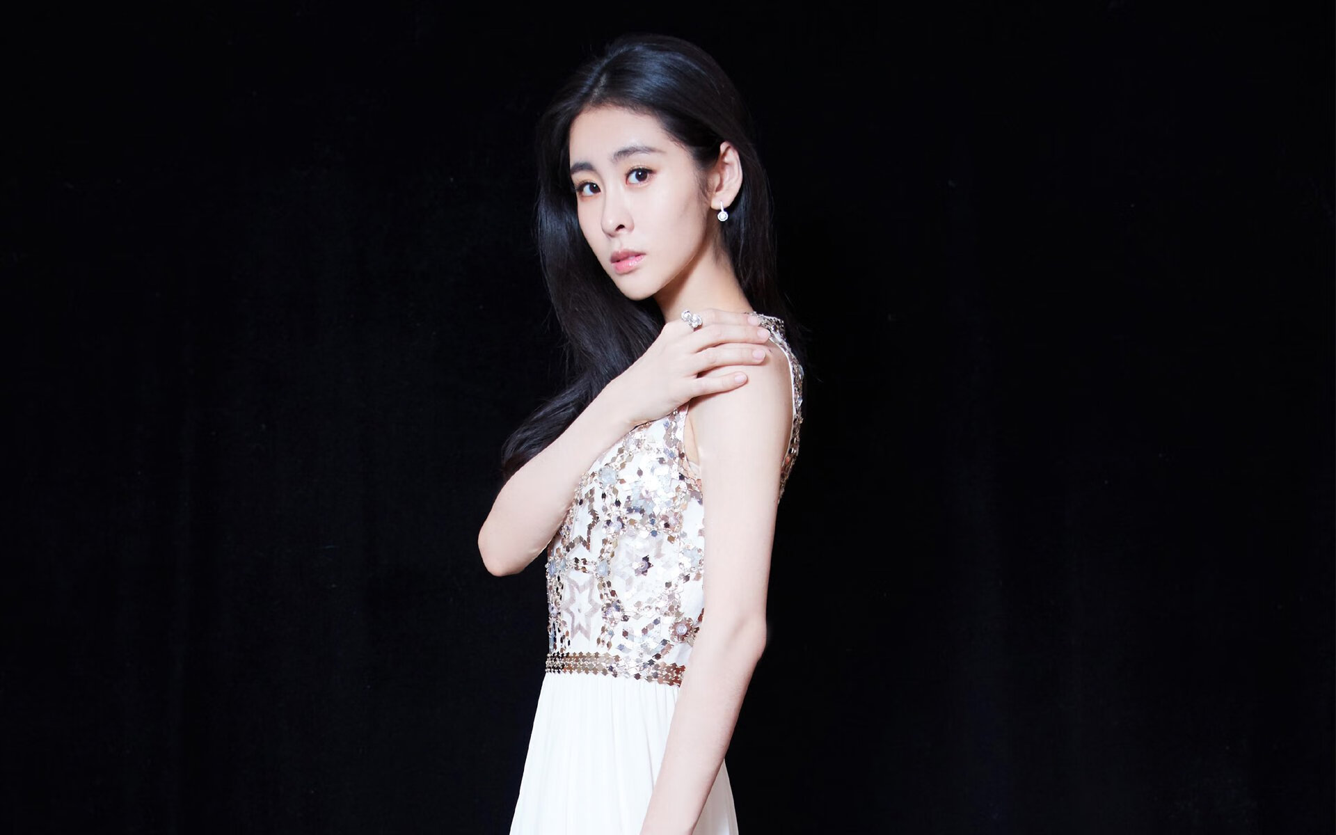 九游(jiuyou)官方网站-_节能动力雪橇：绿色出行开启新纪元_，雪橇的动力